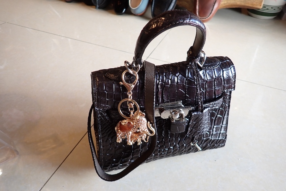  bags hand made lizard 