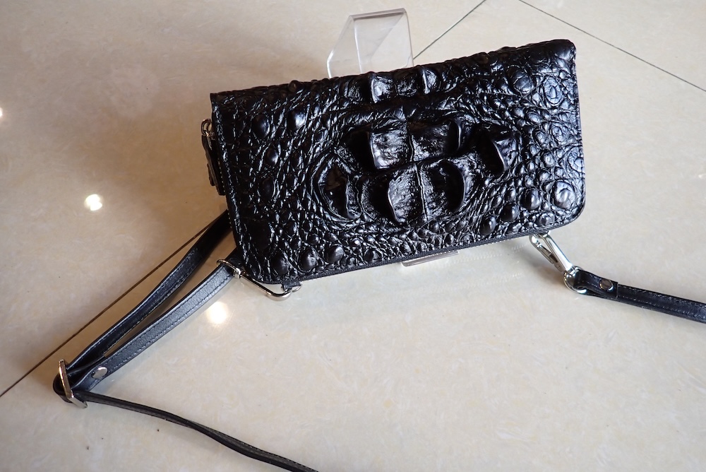  crocodile bag thailand leather 