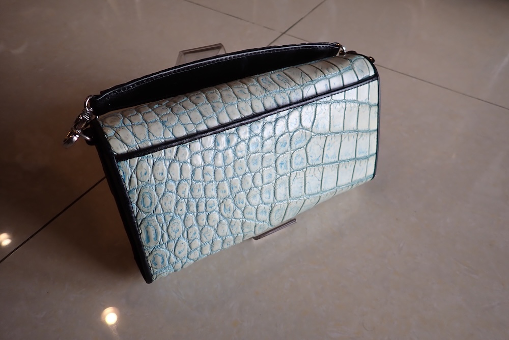  crocodile bag hand made leather bangkok 