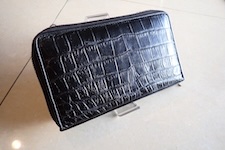  crocodile bag thailand leather 