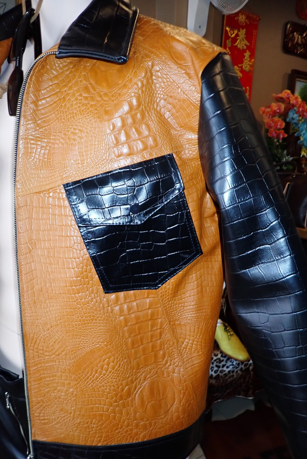  crocodile hand made leather 