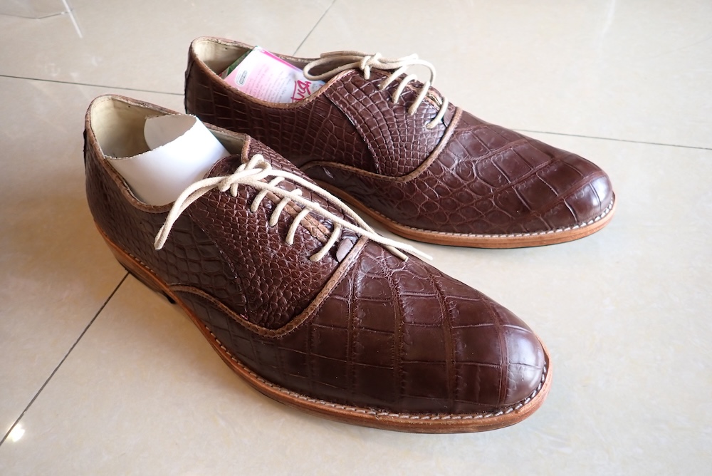 shoes lizard custom made